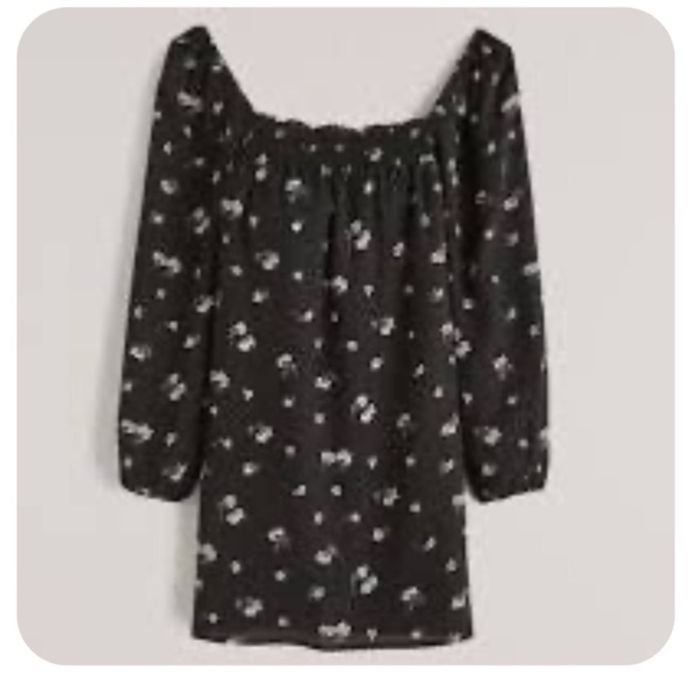 Abercrombie Long-Sleeve Smocked Neckline black Mini Dress Coquette Girl